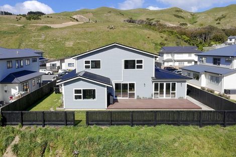 Photo of property in 33 Rochdale Drive, Churton Park, Wellington, 6037