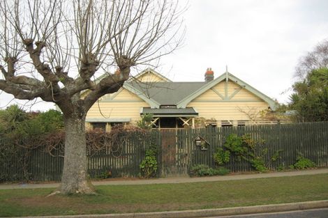 Photo of property in 21 Valpy Street, Saint Clair, Dunedin, 9012