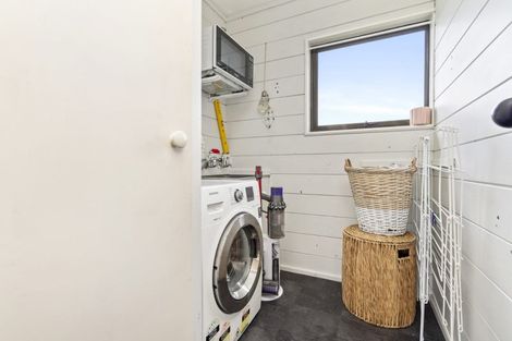 Photo of property in 43 Waterford Road, Fitzroy, Hamilton, 3206