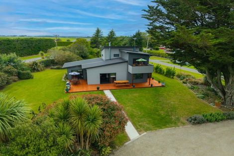 Photo of property in 2501 Bealey Road, Hororata, Darfield, 7572