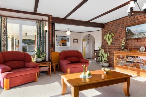 Photo of property in 65 Links View Drive, Omokoroa, 3114