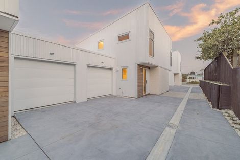 Photo of property in 2/12 Fleming Street, North New Brighton, Christchurch, 8083