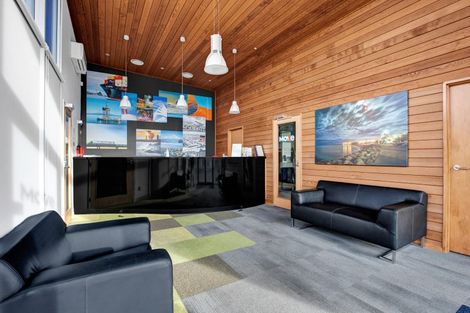 Photo of property in 330 Devon Street West, New Plymouth, 4310