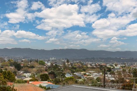 Photo of property in 90a Richardson Road, Mount Albert, Auckland, 1025