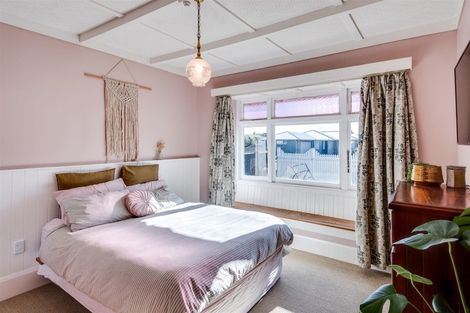 Photo of property in 1213 Caroline Road, Mayfair, Hastings, 4122