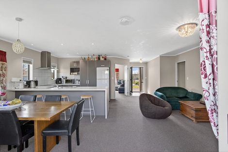 Photo of property in 90 Stirling Drive, Morrinsville, 3300