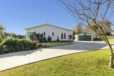 Photo of property in 12 Wade Place, Welcome Bay, Tauranga, 3175
