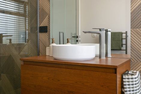 Photo of property in 60 Seven Oaks Drive, Kinloch, 3377