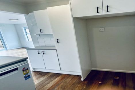 Photo of property in 2/8 Campbell Road, Takapuna, Auckland, 0622