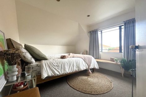 Photo of property in 4a Kingsway, Three Kings, Auckland, 1024