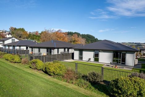 Photo of property in 3 Field View, Bradford, 9011