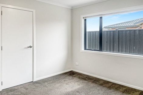 Photo of property in 38 Filmer Crescent, Wallaceville, Upper Hutt, 5018