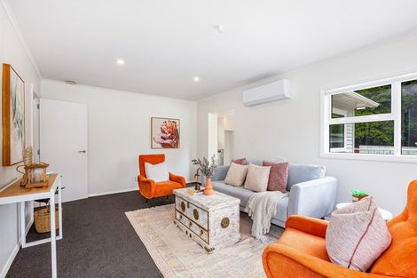 Photo of property in 52 Lees Grove, Wainuiomata, Lower Hutt, 5014