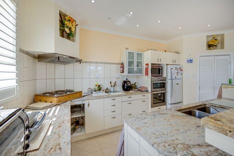 Photo of property in 191 Cecil Road, Wilton, Wellington, 6012