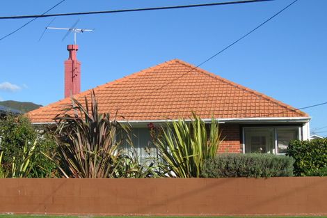 Photo of property in 18 Derwent Lee Grove, Epuni, Lower Hutt, 5011