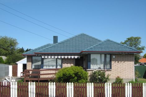 Photo of property in 36 Vancouver Crescent, Wainoni, Christchurch, 8061