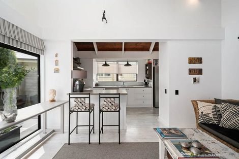 Photo of property in 9a Amritsar Street, Khandallah, Wellington, 6035