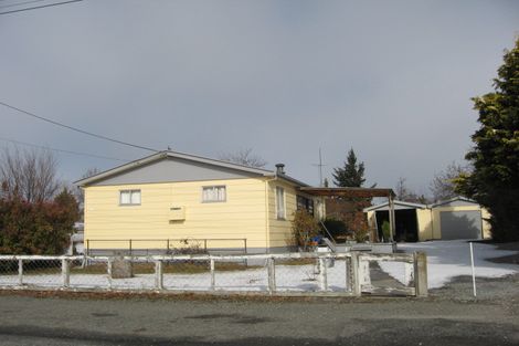 Photo of property in 5 Falstone Crescent, Twizel, 7901