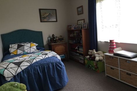 Photo of property in 37 Whittaker Street, Shannon, 4821