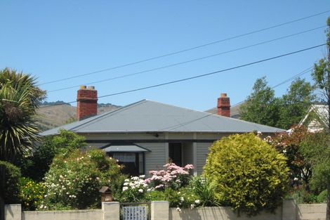 Photo of property in 128 Somerfield Street, Somerfield, Christchurch, 8024