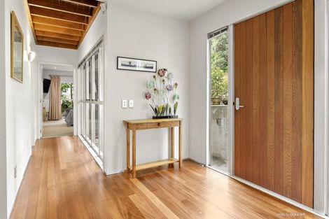 Photo of property in 15b Perth Street, Ngaio, Wellington, 6035