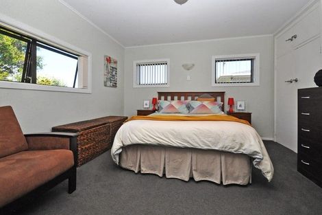 Photo of property in 122 Victoria Street West, Onehunga, Auckland, 1061