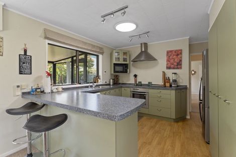 Photo of property in 11 Waimarie Avenue, Paraparaumu, 5032