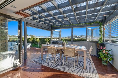 Photo of property in 14 Seamount Drive, Red Beach, 0932