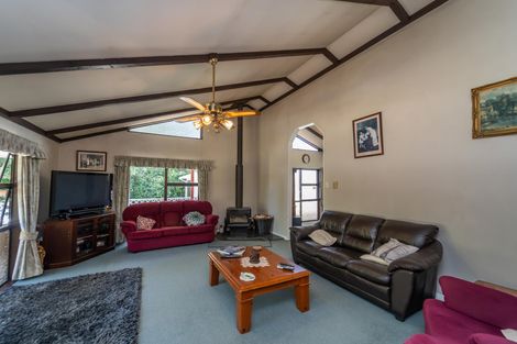 Photo of property in 247 Belvedere Road, Carterton, 5713