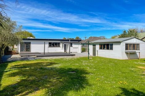 Photo of property in 69 Coopers Road, Dallington, Christchurch, 8061