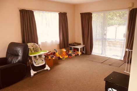 Photo of property in 70a Rimu Street, Waikanae, 5036