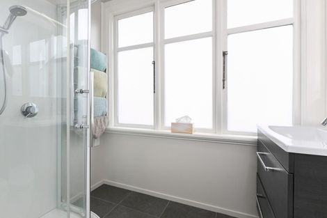 Photo of property in 27 Drivers Road, Maori Hill, Dunedin, 9010