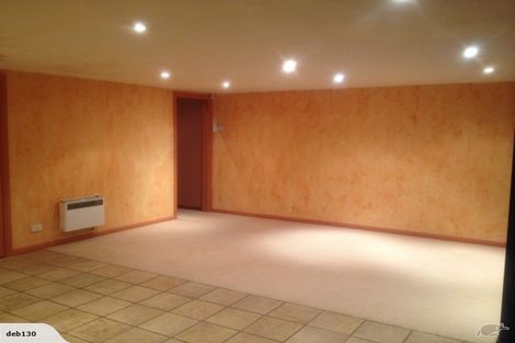 Photo of property in 10 Symonds Street, Onehunga, Auckland, 1061