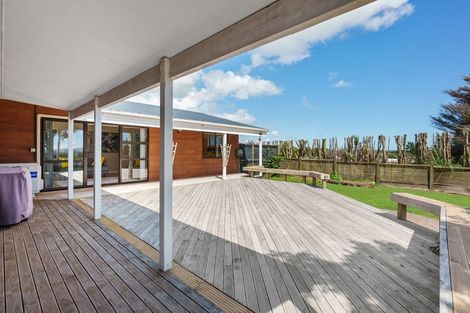 Photo of property in 7 Hyland Place, Waiuku, 2681