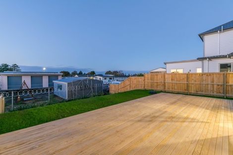 Photo of property in 15 Kopuru Road, Whenuapai, Auckland, 0618