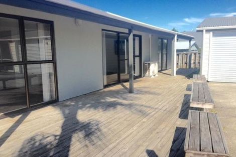 Photo of property in 16b Dickson Road, Papamoa Beach, Papamoa, 3118