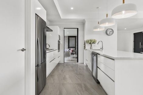 Photo of property in 15 Greystone Place, Omokoroa, 3114