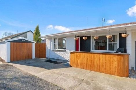 Photo of property in 2/182 Bowhill Road, New Brighton, Christchurch, 8083