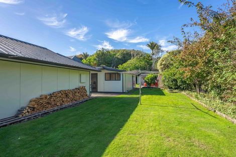 Photo of property in 43 Te Horo Hautere Cross Road, Te Horo, Otaki, 5582