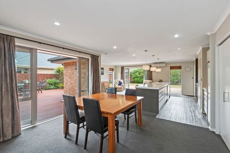 Photo of property in 19 Stationmasters Way, Prebbleton, 7604