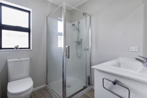 Photo of property in 67a Arimu Road, Papakura, 2110