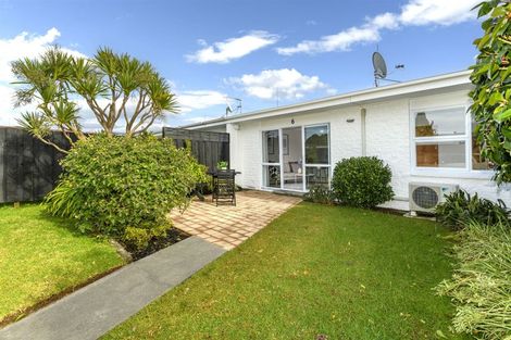 Photo of property in 6/35 Bureta Road, Otumoetai, Tauranga, 3110