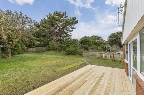 Photo of property in 38 Owhiti Street, Titahi Bay, Porirua, 5022