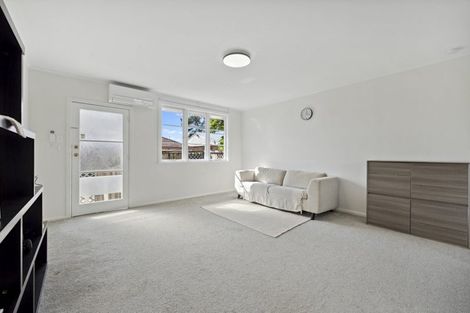 Photo of property in 2/50 Ferndale Road, Mount Wellington, Auckland, 1060