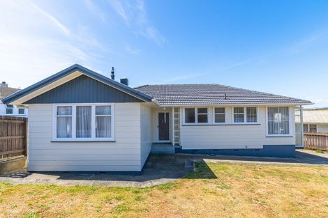 Photo of property in 31 Rangituhi Crescent, Takapuwahia, Porirua, 5022