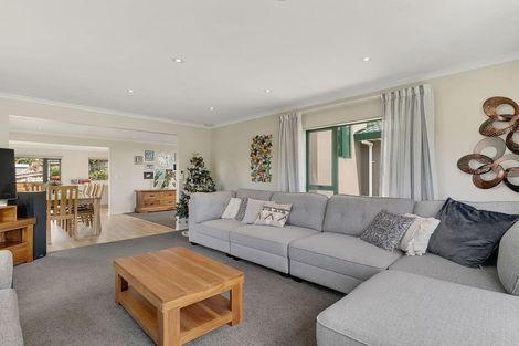 Photo of property in 71 Te Puia Drive, Aotea, Porirua, 5024