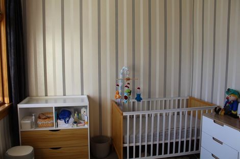 Photo of property in 32 Mary Street, Winton, 9720