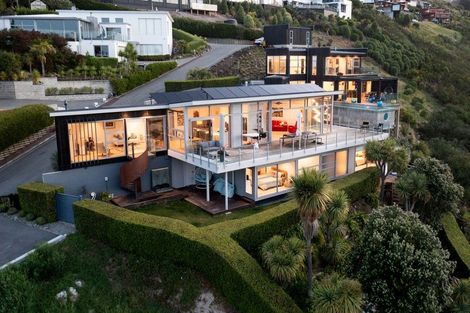 Photo of property in 11 Saint Remy Lane, Redcliffs, Christchurch, 8081