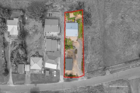 Photo of property in 12 Beach Road, Porangahau, 4293
