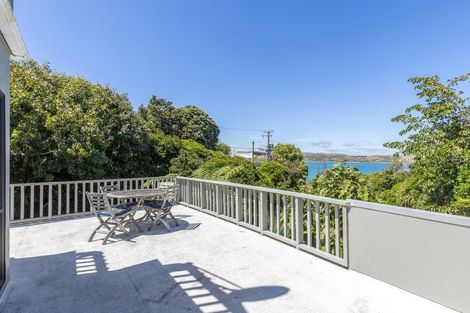 Photo of property in 21 Gordon Road, Plimmerton, Porirua, 5026
